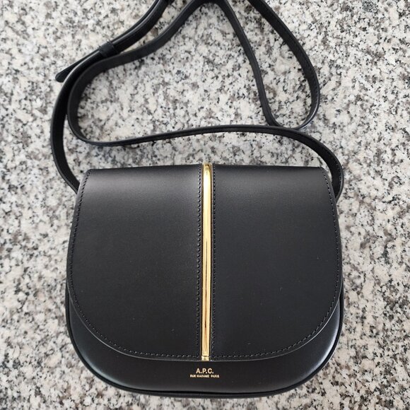 BNWT–Slightly Imperfect [ A.P.C. Betty Crossbody Bag 🖤👜] (#235) - Picture 3 of 11